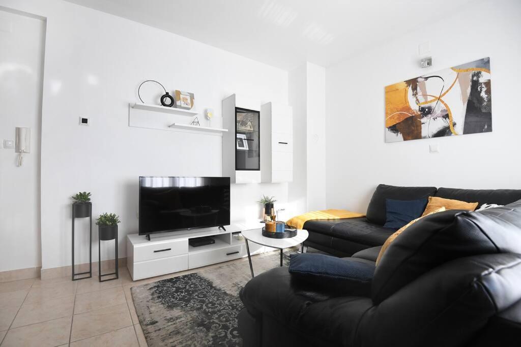 Family Manuela Apartment Zadar